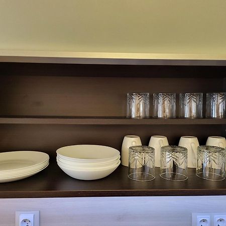 Triangol Apartman: Fuerdo, Belvaros, Egyetem Győr Buitenkant foto